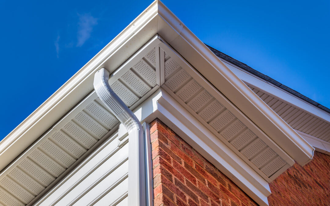 The Ultimate Guide to Seamless Gutters