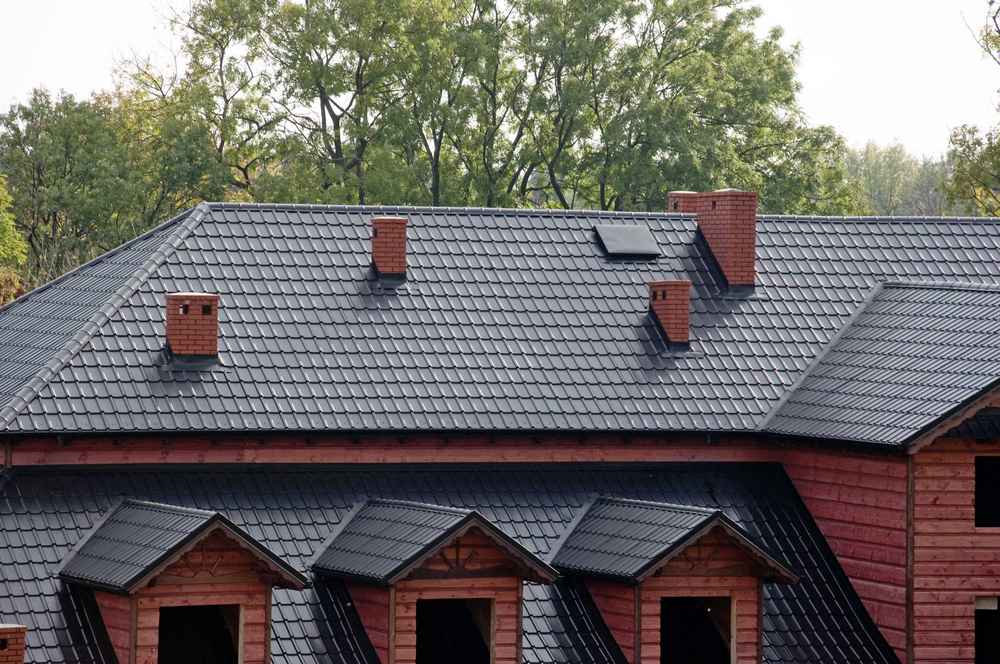 metal roofing contractor in Westfield MA
